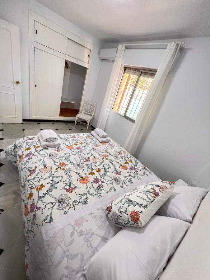 Pedregalejo Playa, Piscina Y Parking Apartment มาลากา ภายนอก รูปภาพ